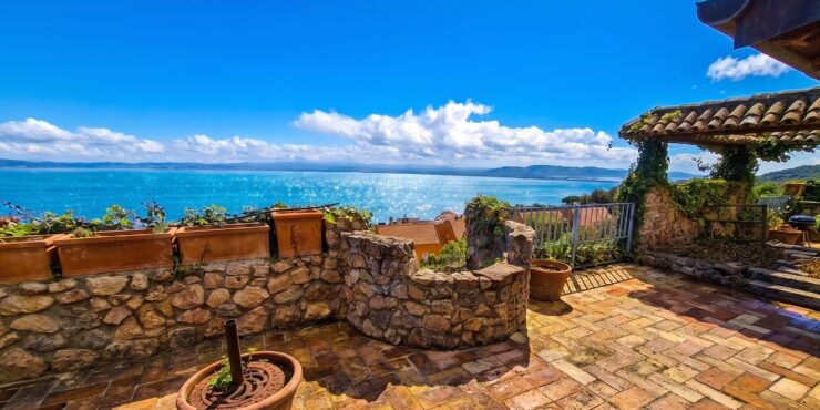TOSCANA PORTO SANTO STEFANO (ARGENTARIO)- PORZIONE DI VILLA CON PISCINA